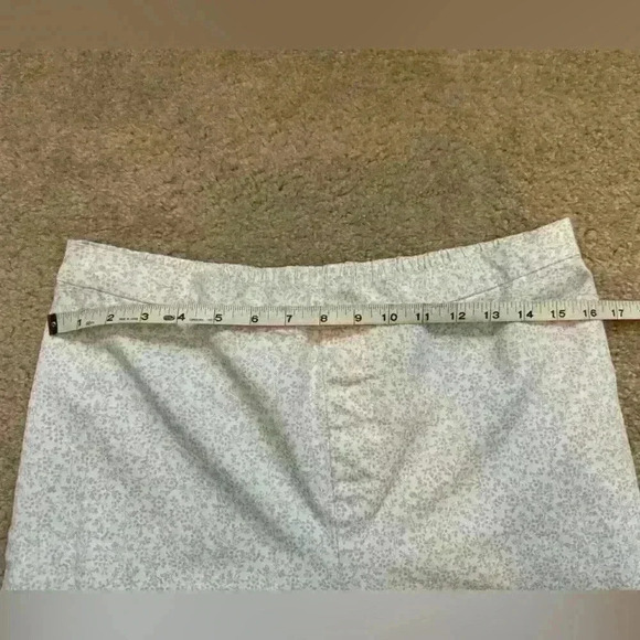 Isaac Mizrahi Live! Tall 24/7 Stretch Ditsy Floral Pants Ivory 14 TALL A392880 - Picture 4 of 10